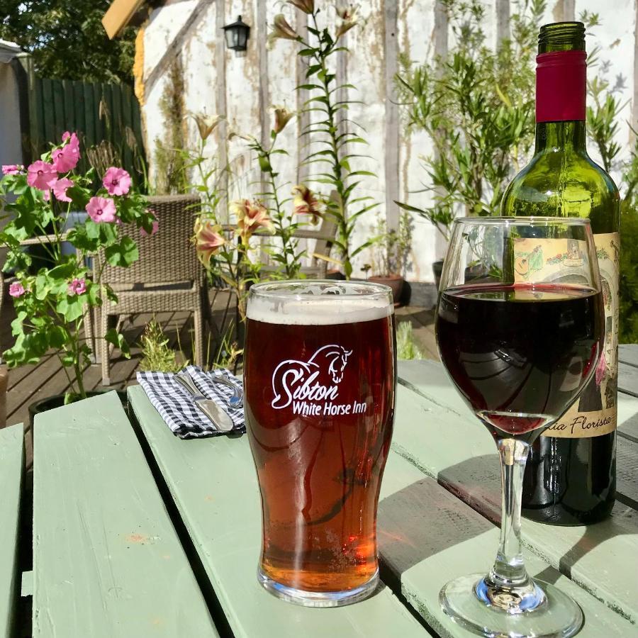 Sibton White Horse Inn Saxmundham Esterno foto